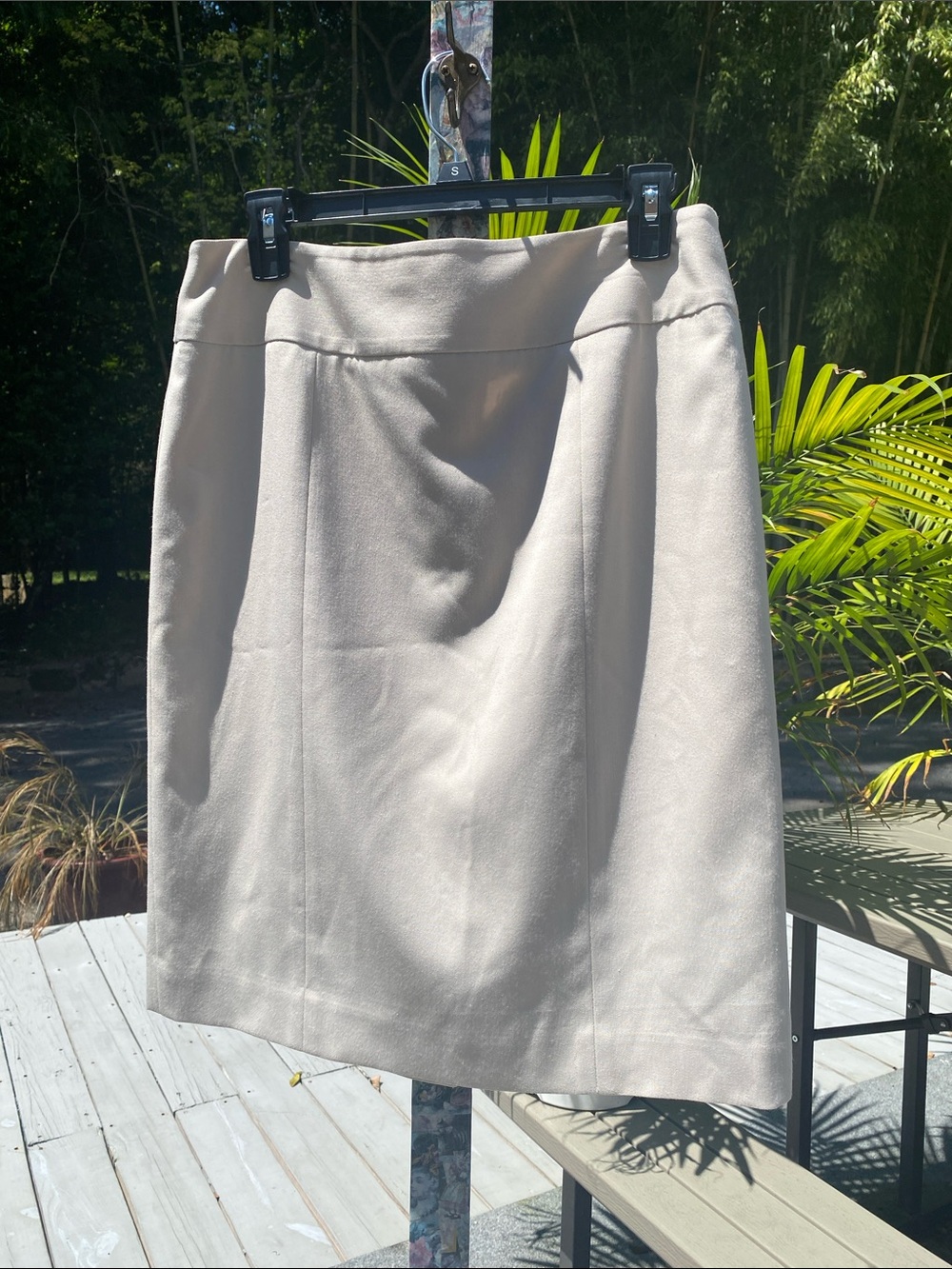 Anne Klein Stretch Cream Pencil Skirt